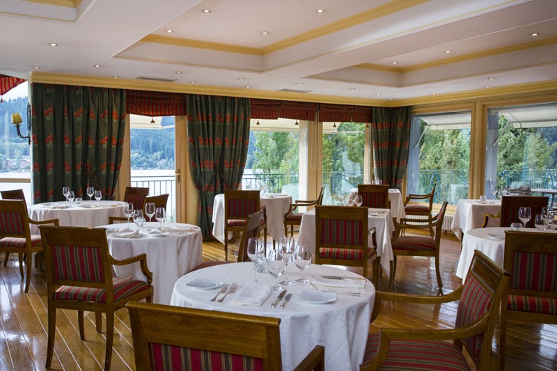 Restaurant de l'hôtel Le Manoir au Lac****