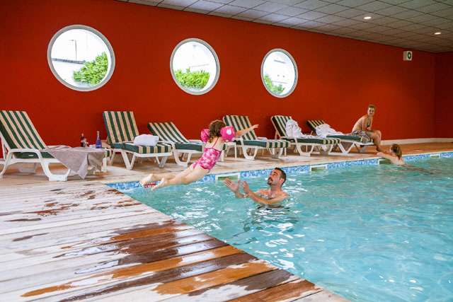 Piscine de l'hôtel Beau Rivage Gérardmer Vosges