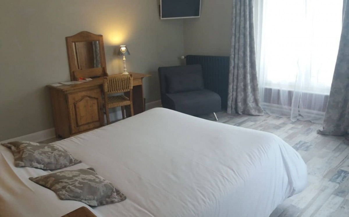Plus 3 Personnes-CHAMBRE PLUS 3 PERS.