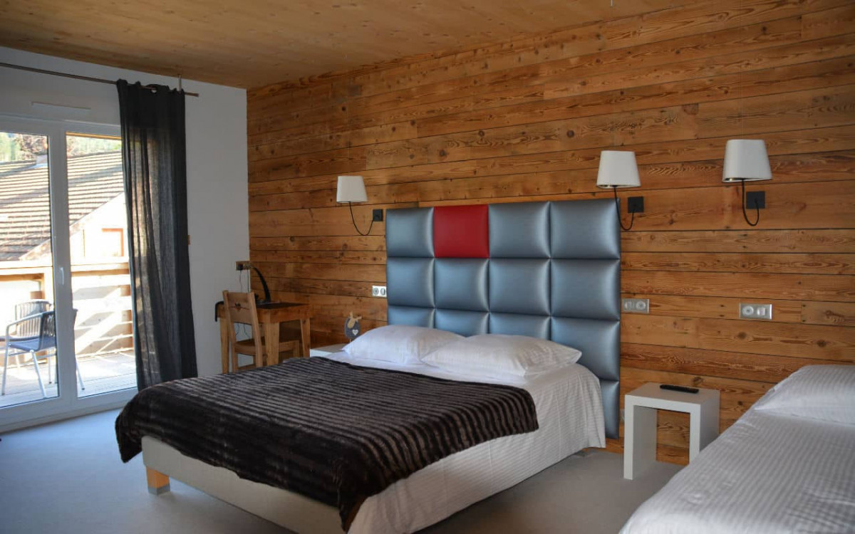 Room 198336-540663
