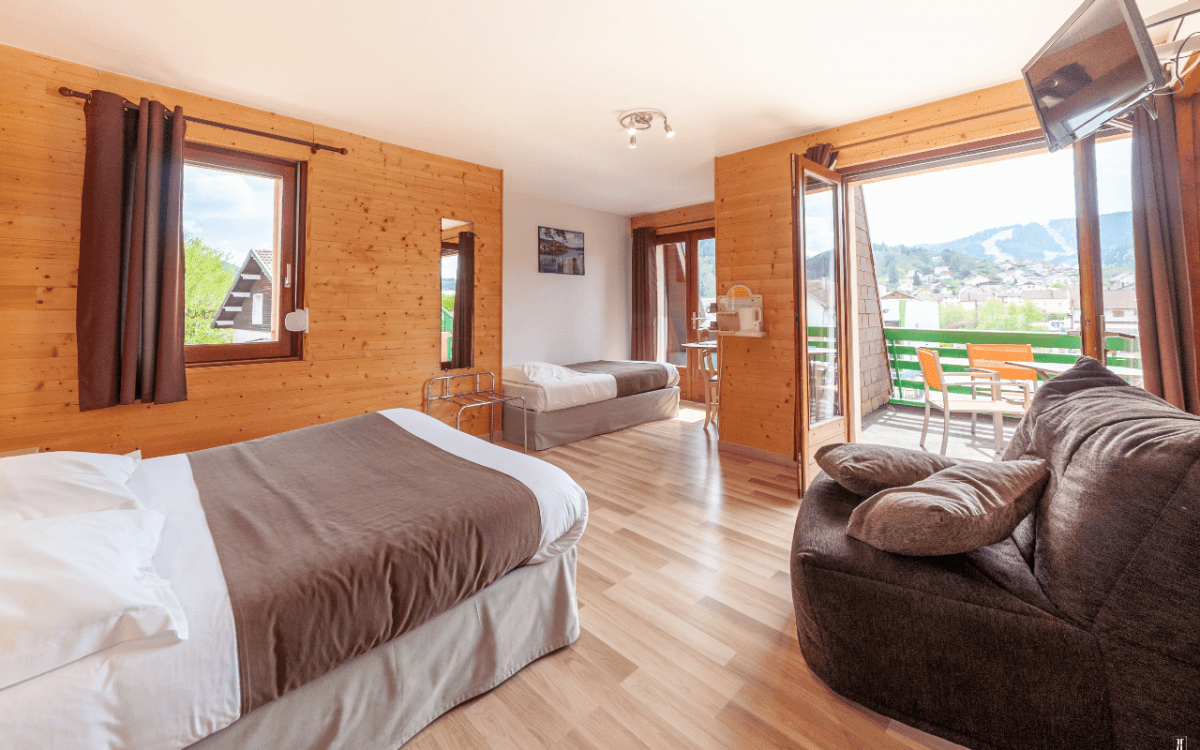 Room 83699-228231