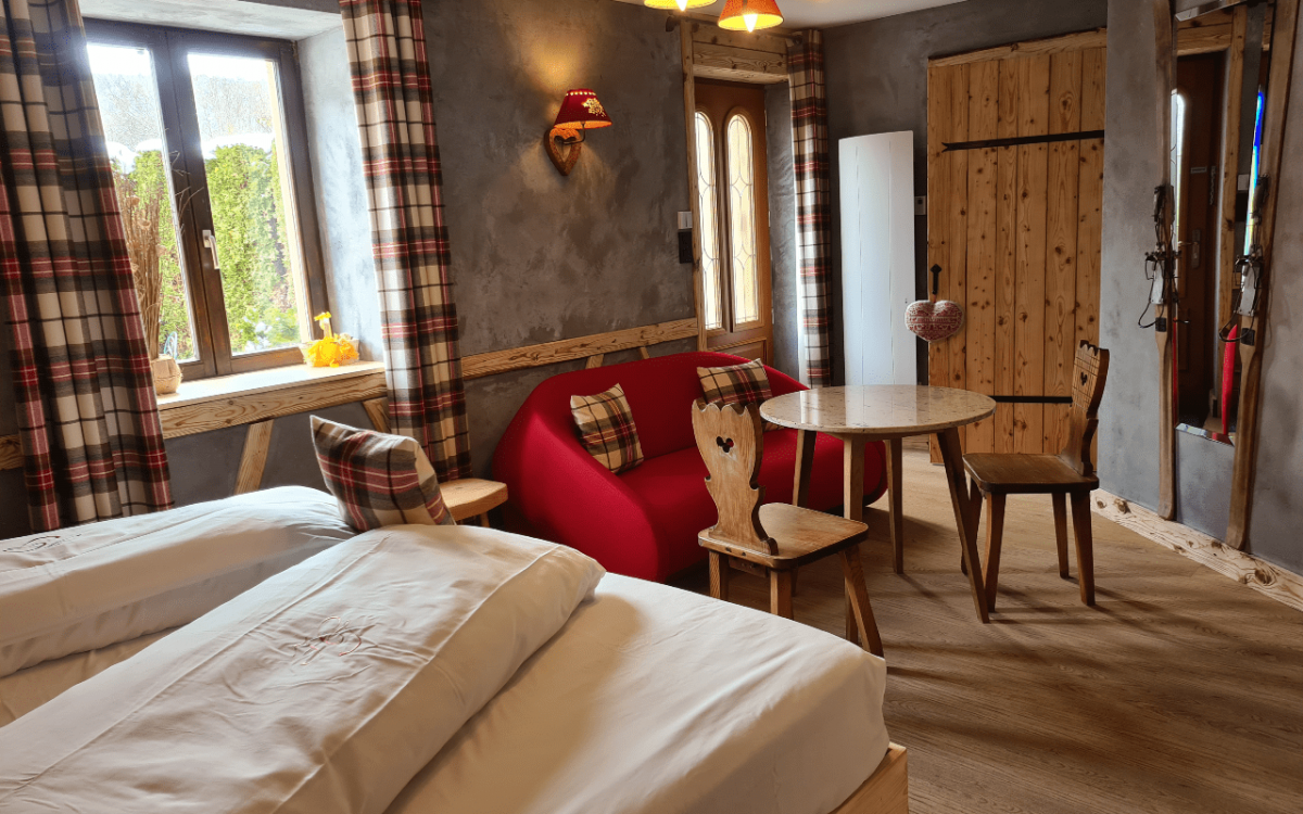 Room 96953-274003
