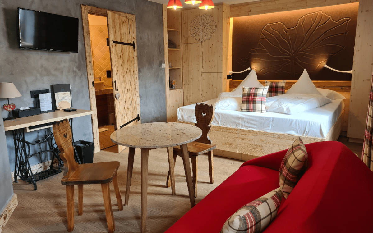 Room 96953-274003