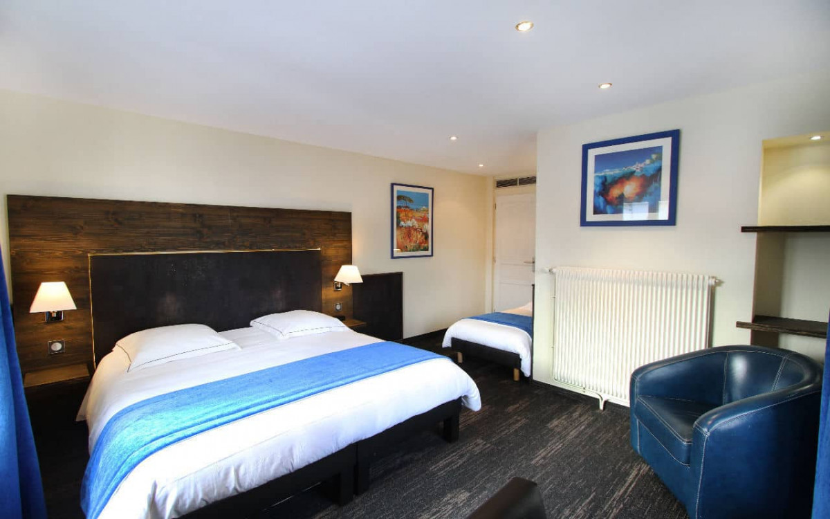 Chambre double supérieure-1 à 2 personnes