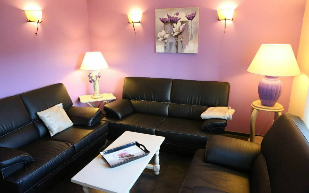 Room 204790-556537 Room 204790-556537