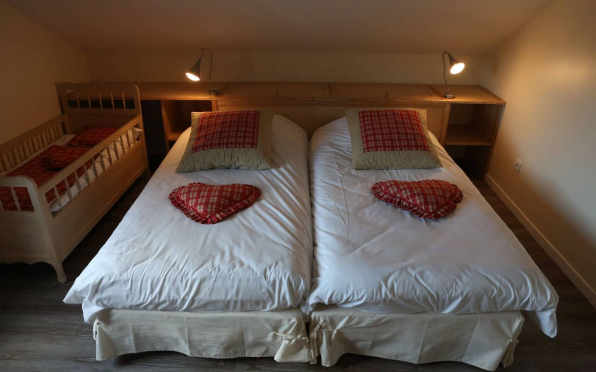 Room 204790-556537 Room 204790-556537