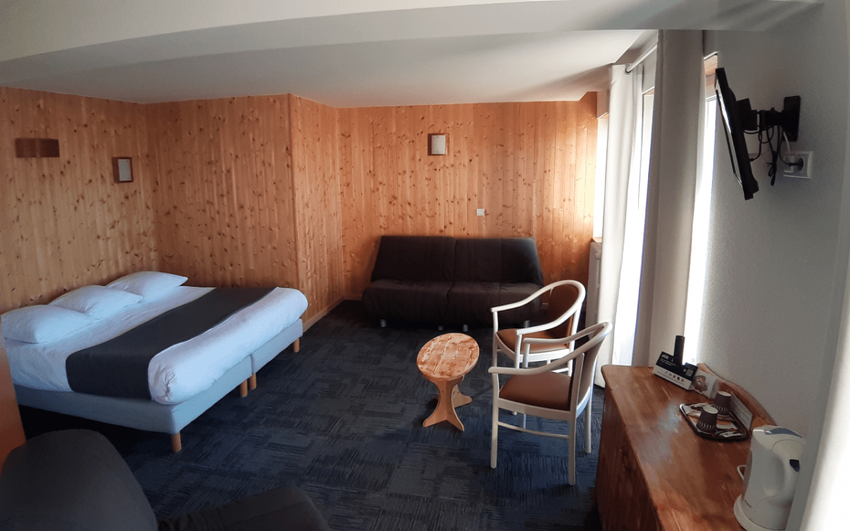 Room 83700-228210