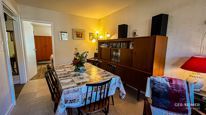 g0554-salon3-1321795