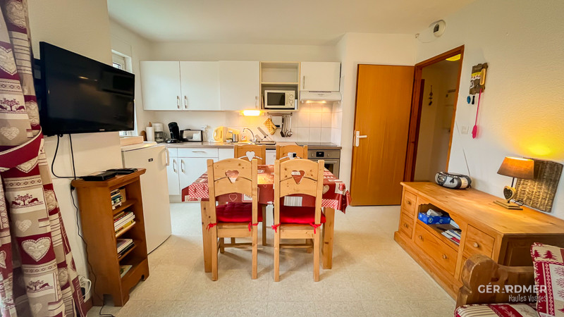 gd052-salon1-1392370 gd052-salon1-1392370