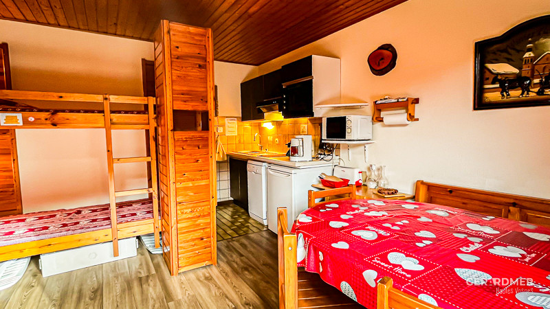 gf016-salon2-1340173
