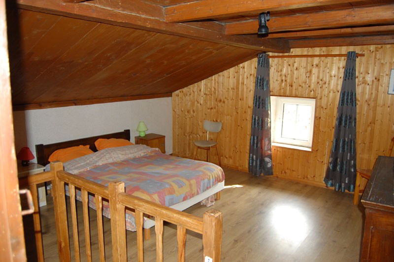g0342-mezzanine-593371