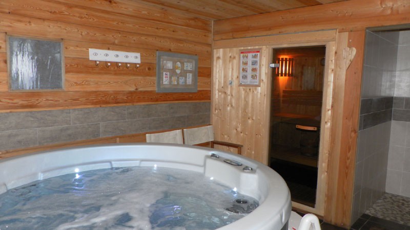 gr019-jacuzzi-237972