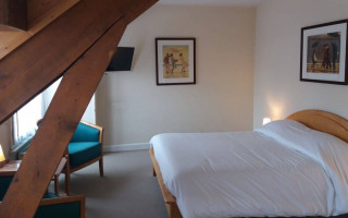 Room 124868-329949 Room 124868-329949