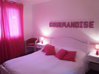 LA GOURMANDISE-CHAMBRE GOURMANDISE