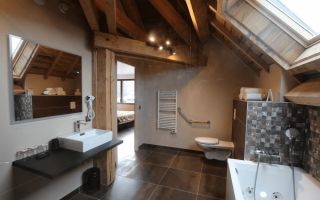 Room 462340-1121626
