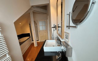 SUITE 302 - 306-Pour 1 ou 2 personnes