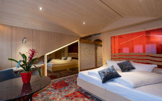Room 96951-274001