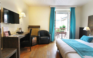 Chambre double supérieure-demi pension 2 personnes