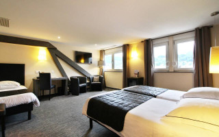 Room 204715-556324