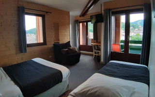 Room 83699-228231