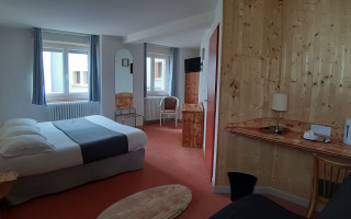 Room 83700-228210