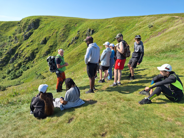 570aad9b9a48297cae3ffa51d6b64c45-1406874