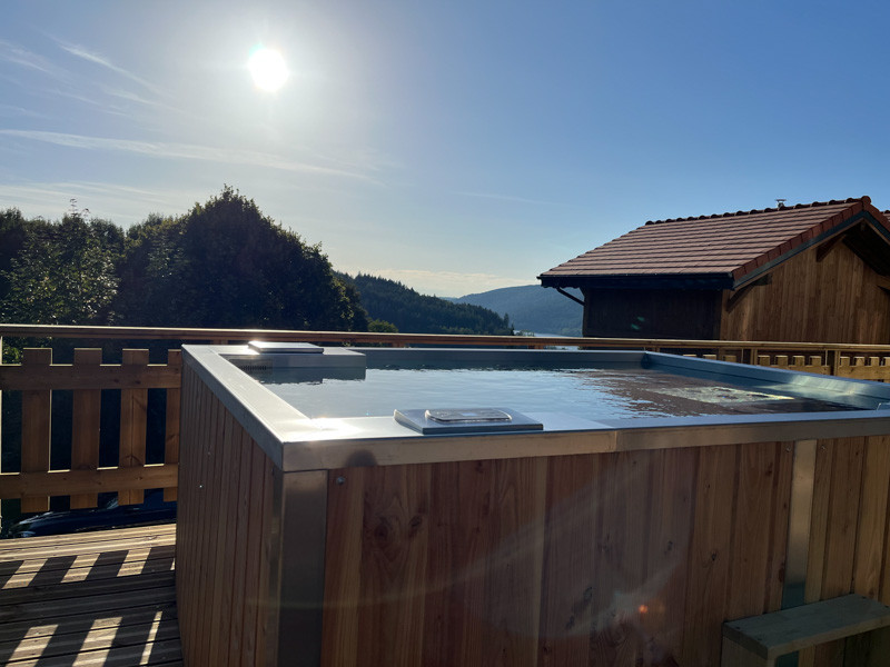 a117b-jacuzzi2-1182055 a117b-jacuzzi2-1182055