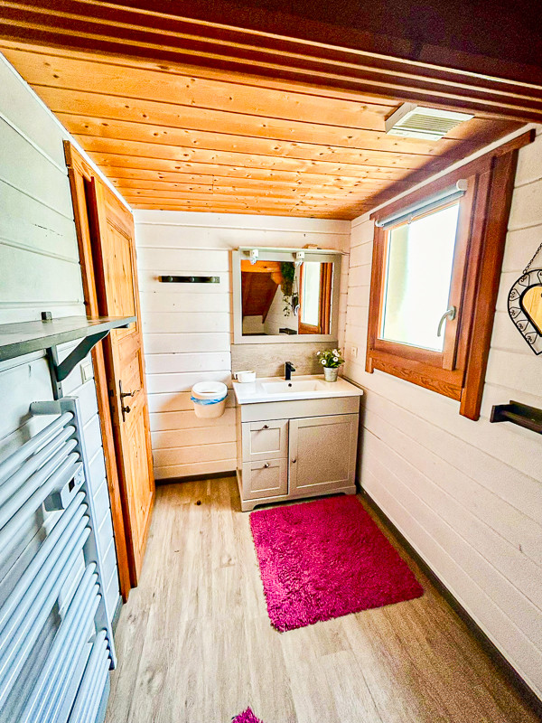 c018b-sdb-1-1325300 c018b-sdb-1-1325300