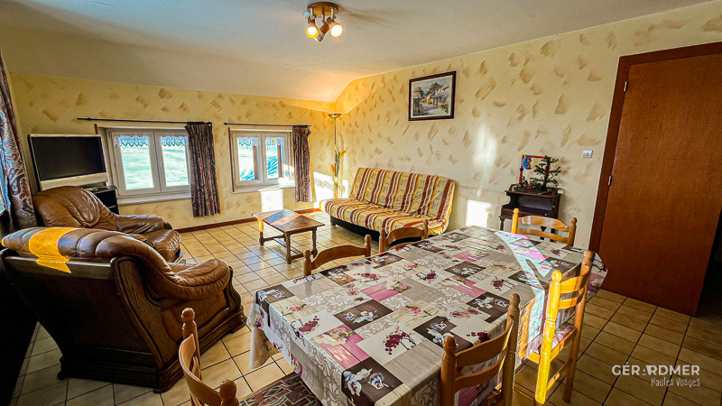 g0496-salon1-1334362