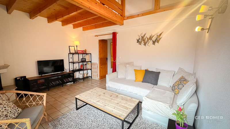 ga017-salon2-1409682 ga017-salon2-1409682