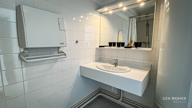 gd056-a244f-sdb1-1325309 gd056-a244f-sdb1-1325309