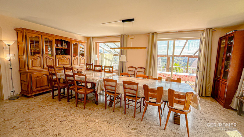 gs090-salon1-1355670