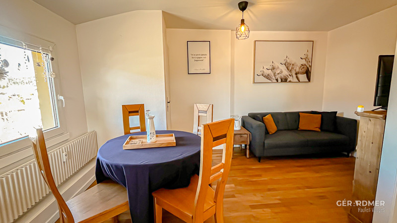 gm071-sam-salon-1340233 gm071-sam-salon-1340233